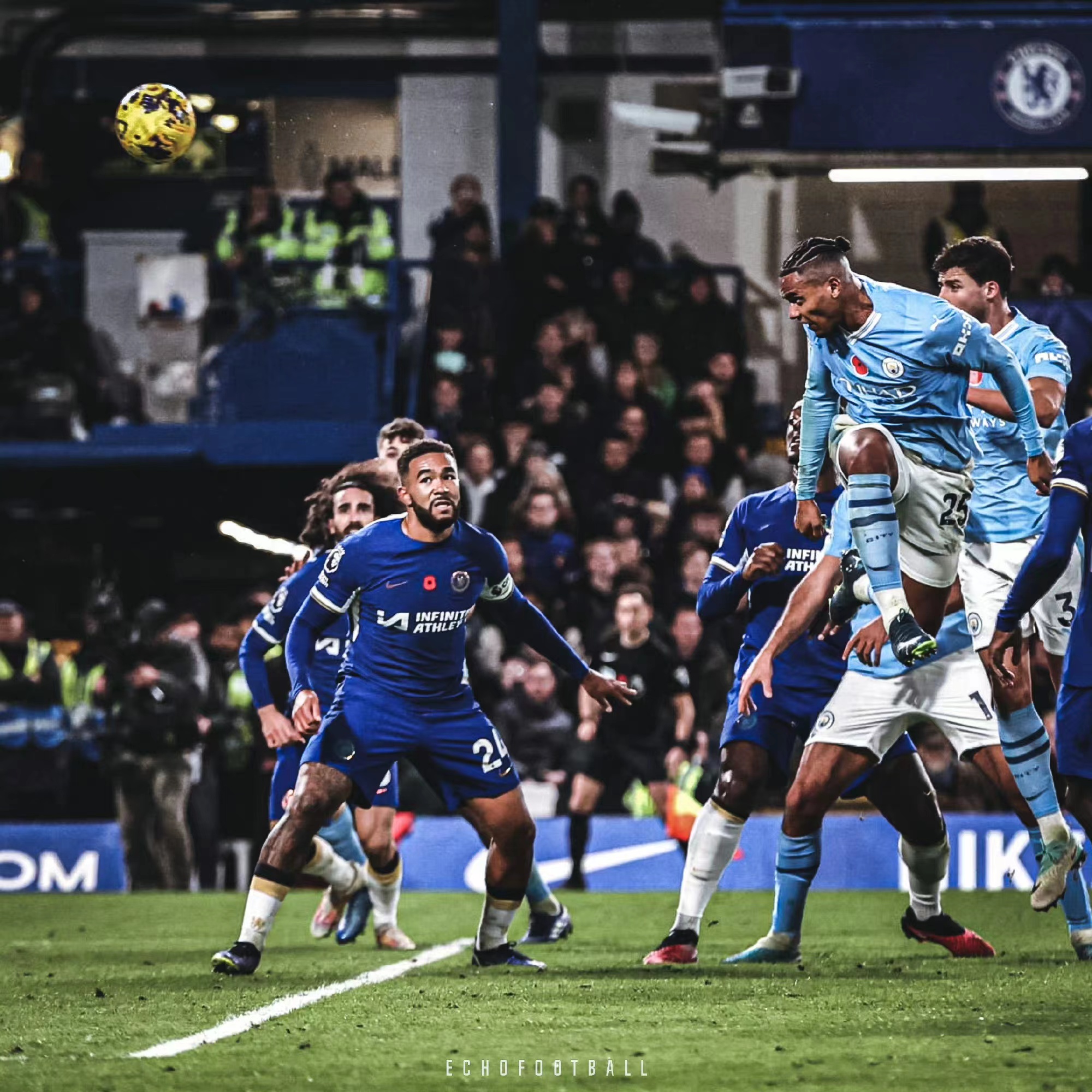 Chelsea en Manchester City vochten hevig met 4-4, de charme van voetbal werd volledig gedemonstreerd